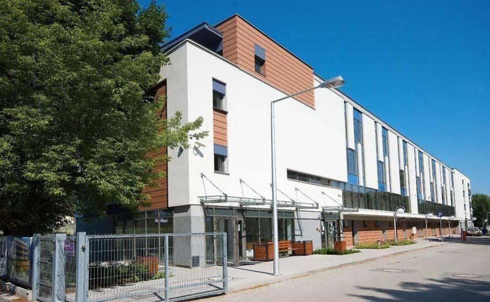 Na Grobli 16A Apartment Wroclaw Luaran gambar
